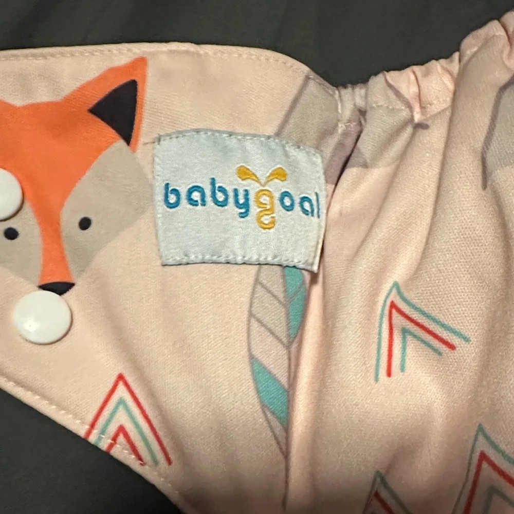 Colorful Patterned Cloth Diapers Set - Picture 2 of 5